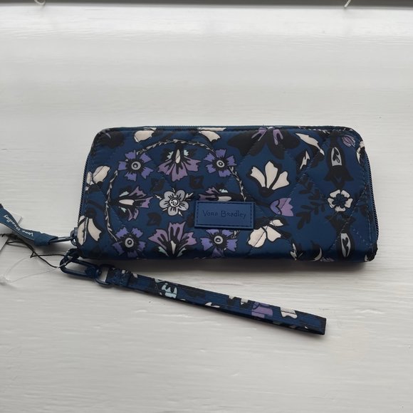 Vera Bradley Bags Nwt Vera Bradley Blue Floral Ultralight Rfid